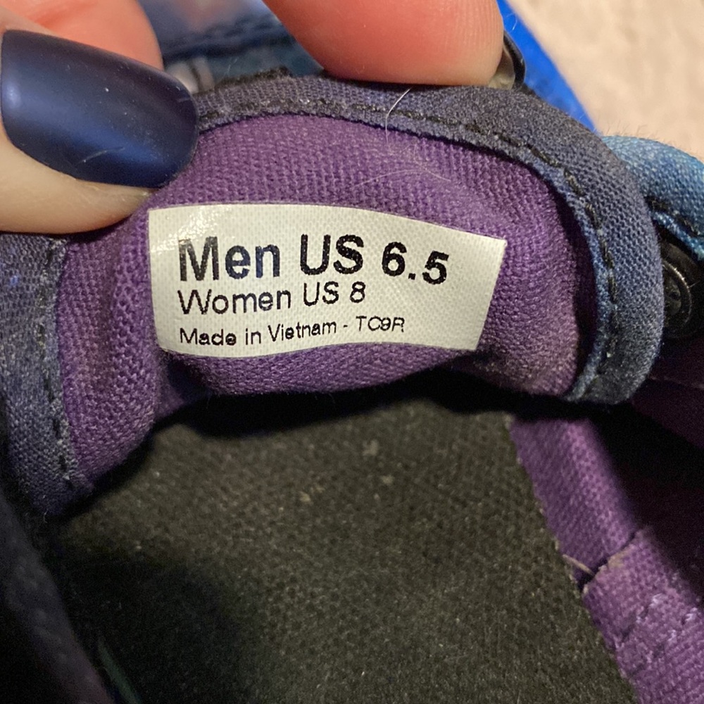Galaxy Vans - Picture 6 of 6